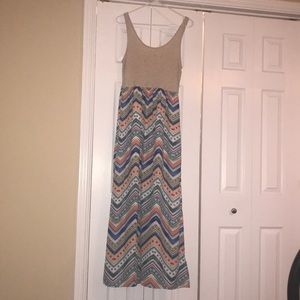 Sleeveless Maxi Dress